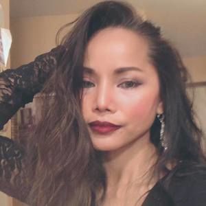 Meet your Posher, Arunee